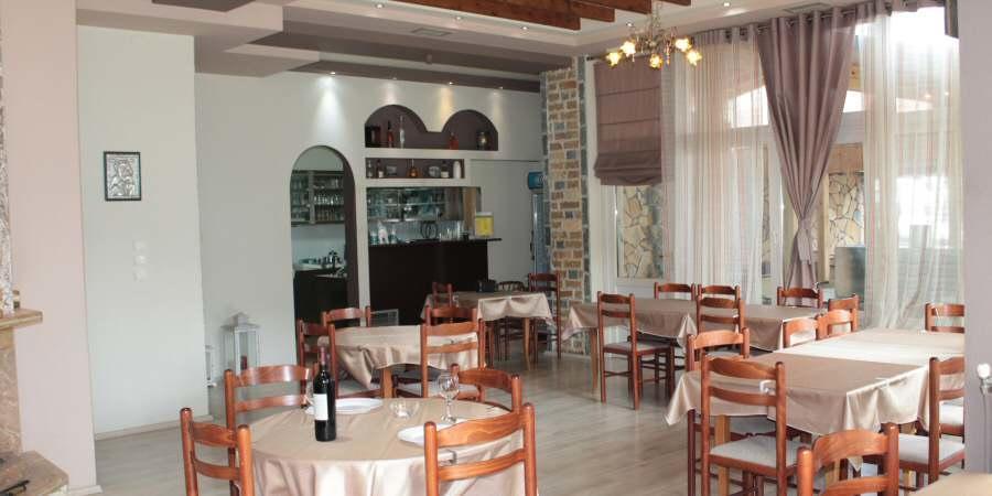 Krystal Hotel Krystallopigi Bagian luar foto